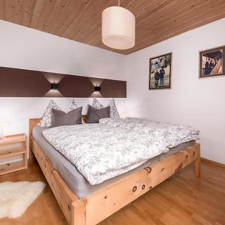 Kimm Eicha Apartman *
